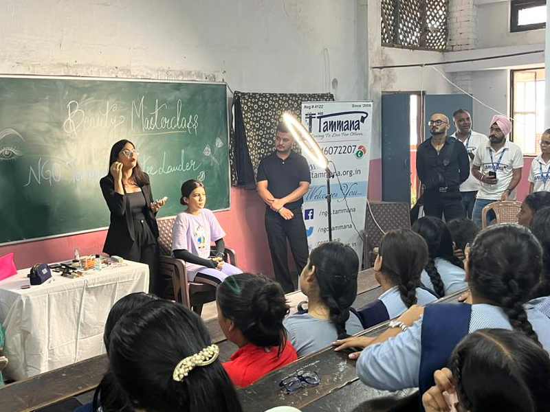 Event 151 : Grooming masters class at Govt. Model senior secondary school 18-C